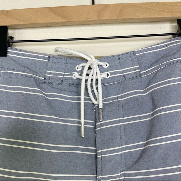 Bonobos Striped Swim Trunk/ Board Short in Blue and White size 33 - Picture 3 of 8